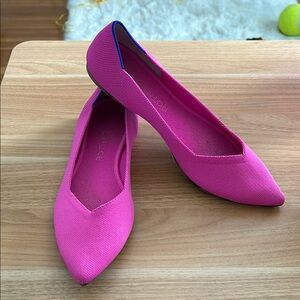 Rothy's The Point in Dragon Fruit, Like New